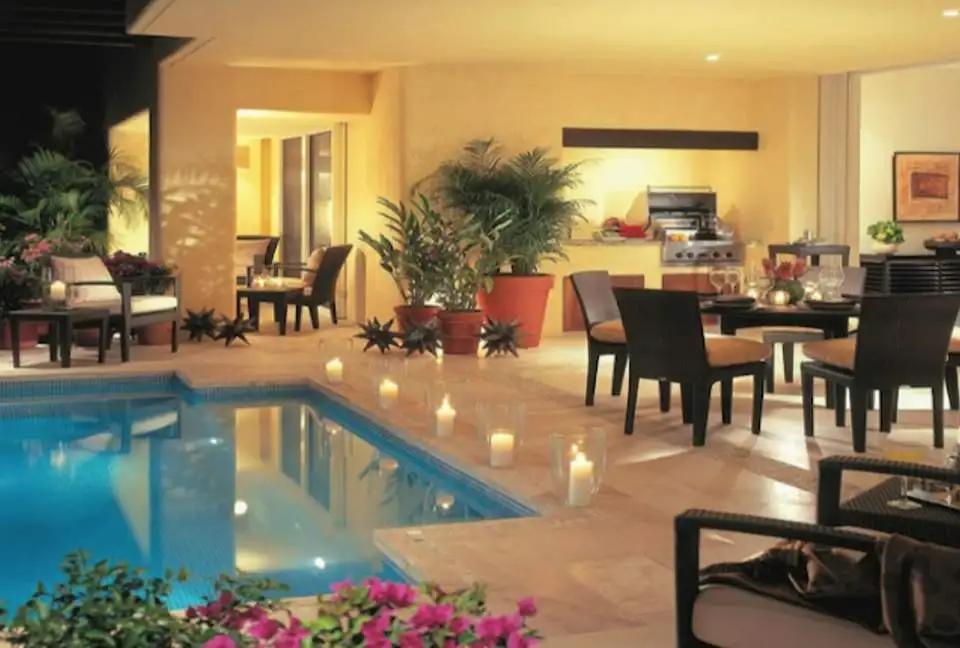 Four Seasons Residence Club, property photograph 3