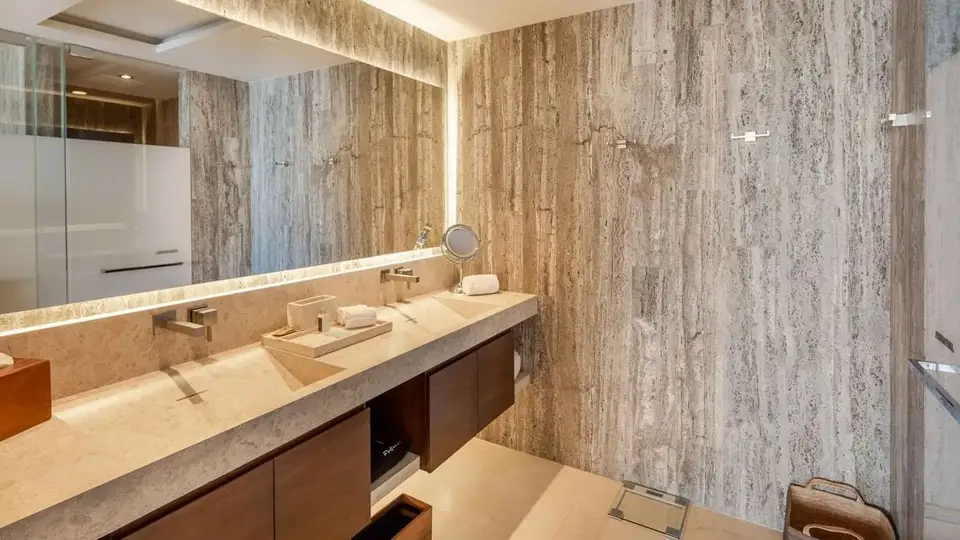 The Club at Solaz, Four-bedroom ocean-view villa: bathroom