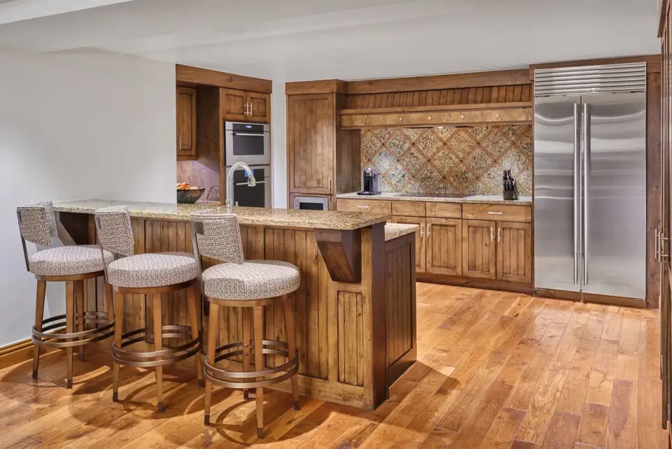 St. Regis Residence Club, Three-bedroom residence: kitchen