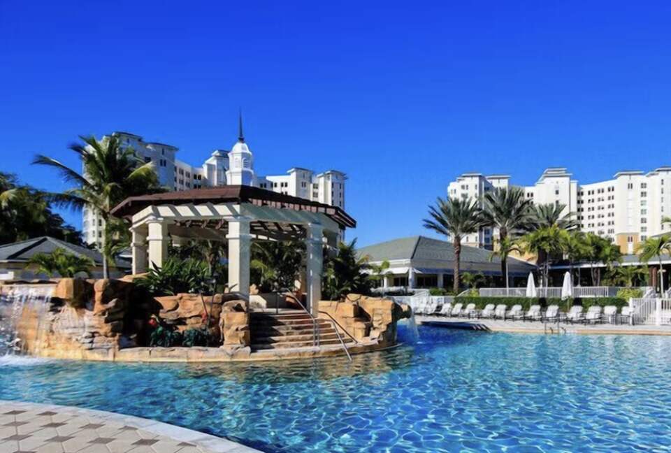 11th Floor Gulf View with Private Beach Club, Naples, Florida, United States