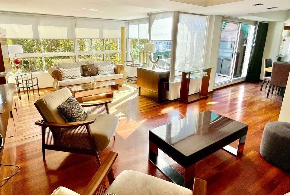 Casa Larrea, Buenos Aires, Argentina