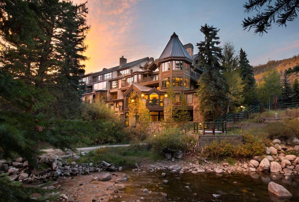 Three Bedroom Slopeside Gravity Haus Vail, Vail, Colorado, United States