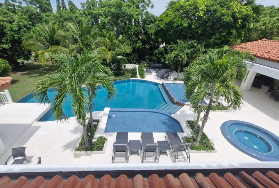 Punta Barco Paradise, San Carlos, Panama