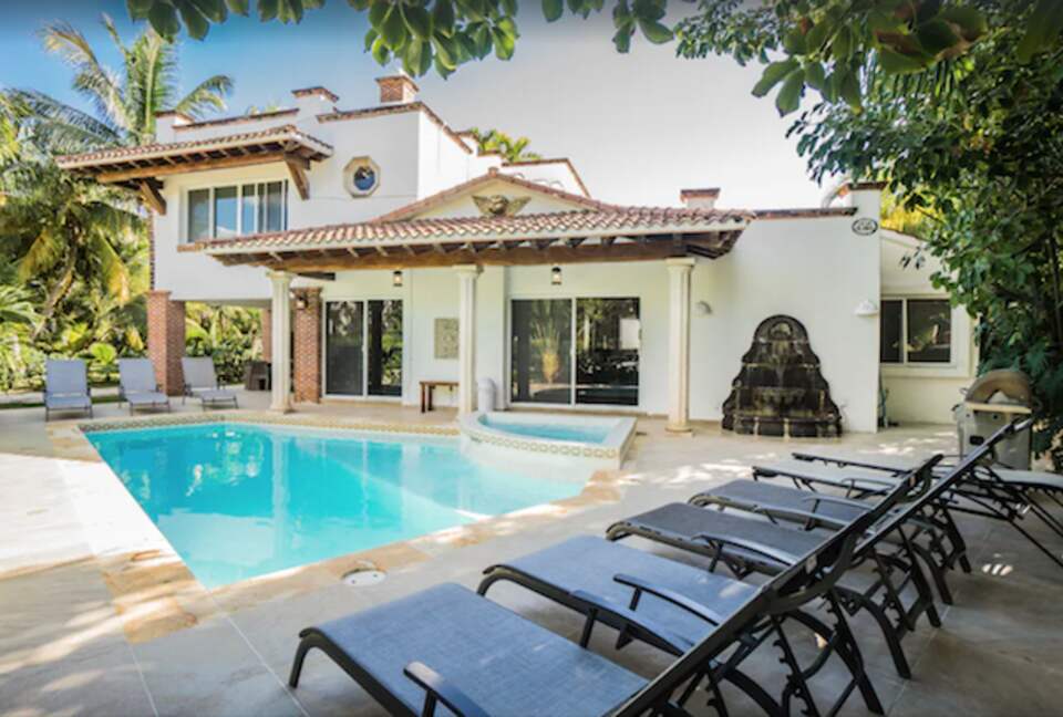 Casa Blanca Beach House (Playa's #1 Vacation Rental), Playa del Carmen, Quintana Roo, Mexico